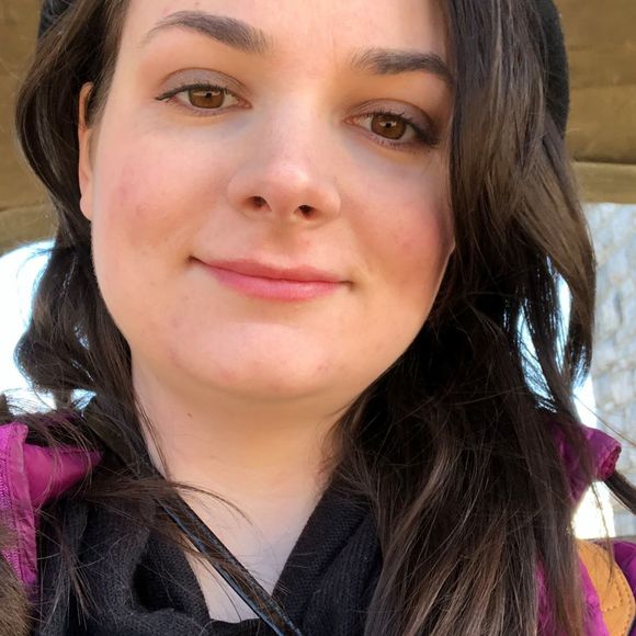 Meet your Posher, Christen - Picture 1 of 1